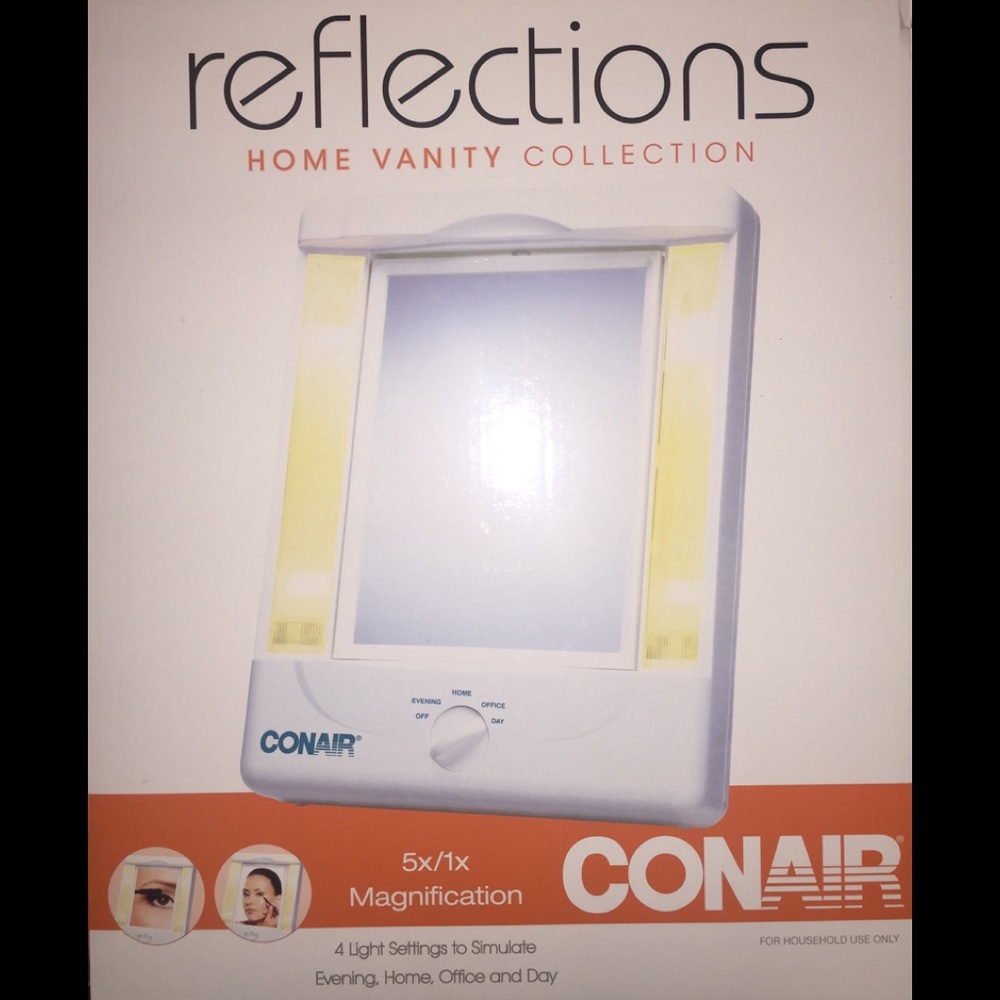 NWOT Reflections home vanity by Conair